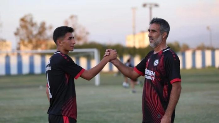 Aynı Takımda Baba-Oğul Gururu